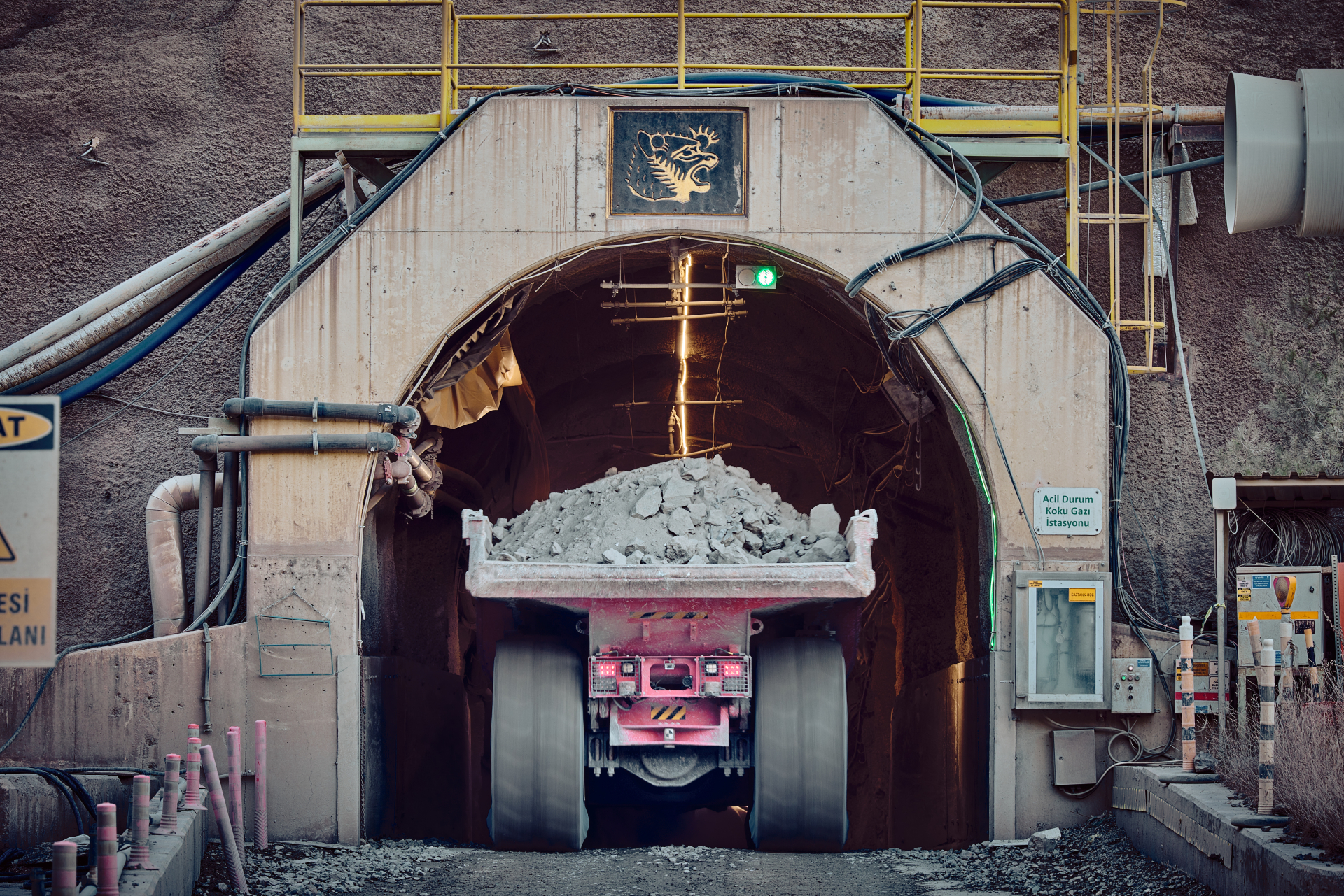 SAFE, INCLUSIVE & INNOVATIVE OPERATIONS