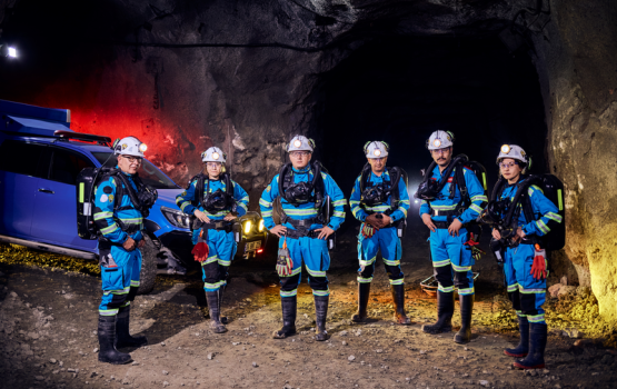 Mine rescue team at Tuprag